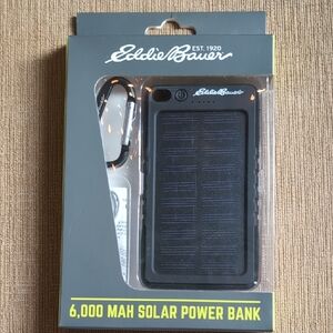 Eddie Bauer Black Solar Power Bank